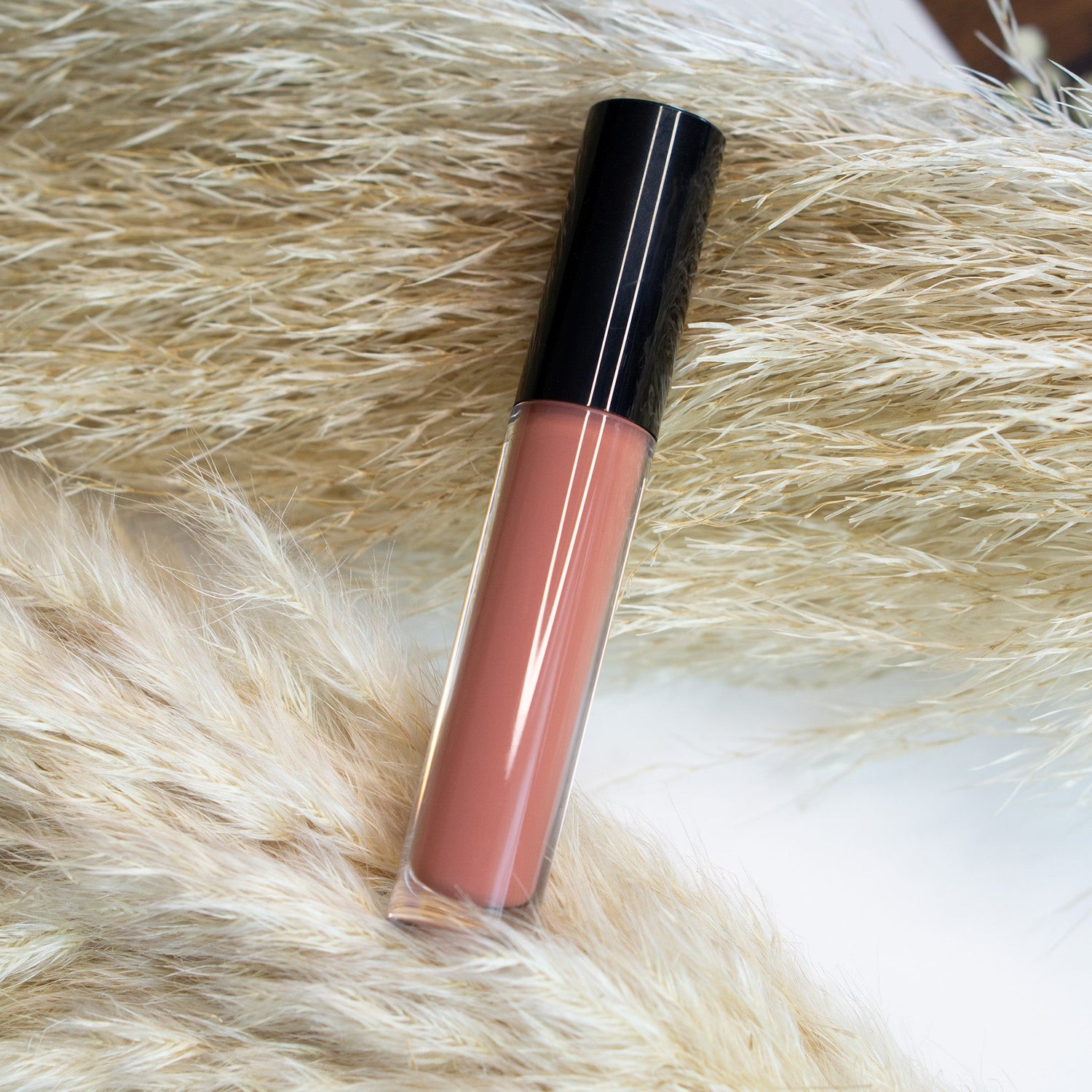 Lip Gloss & Lip Oils